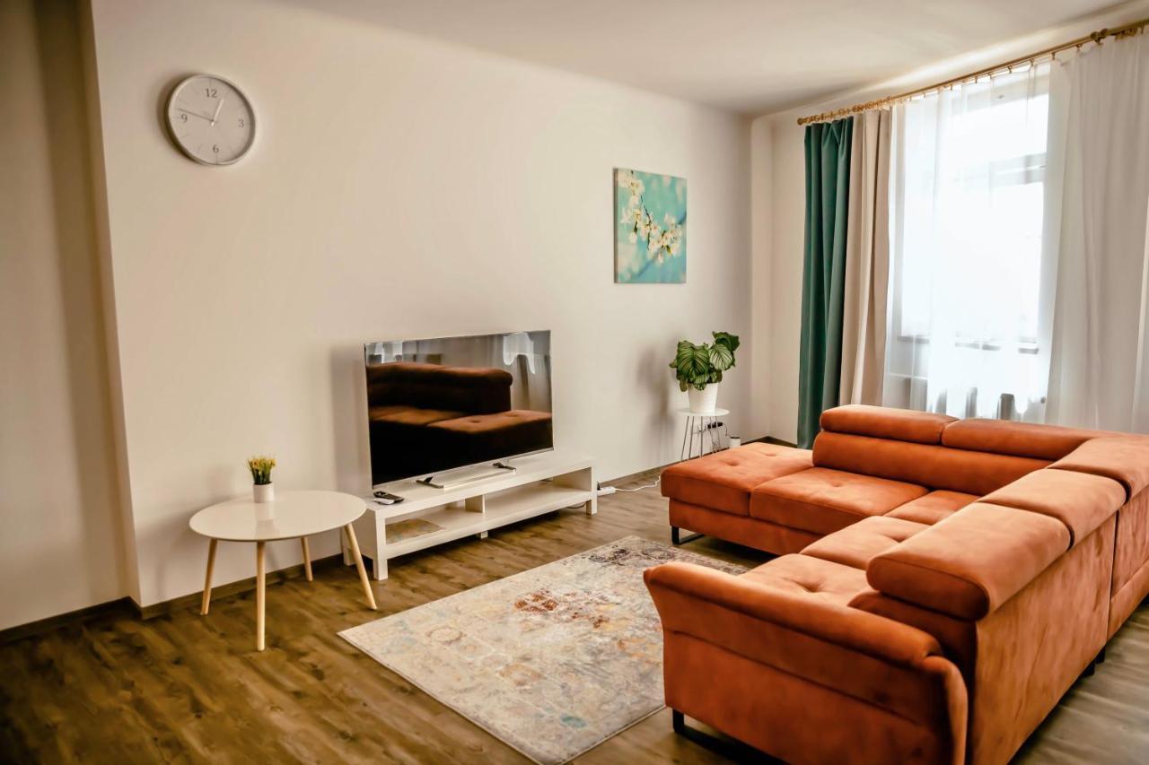 Luxusni Studio Na Velkem Namesti, Wi-Fi, Netflix Hradec Králové 외부 사진